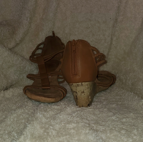 Wedge sandals - Picture 3 of 7